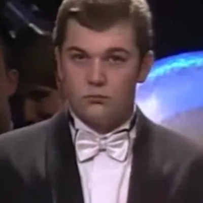 Александр Бражников