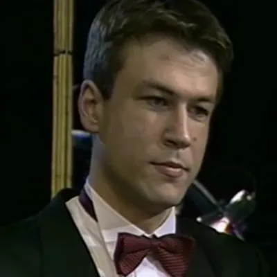 Михаил Довженко